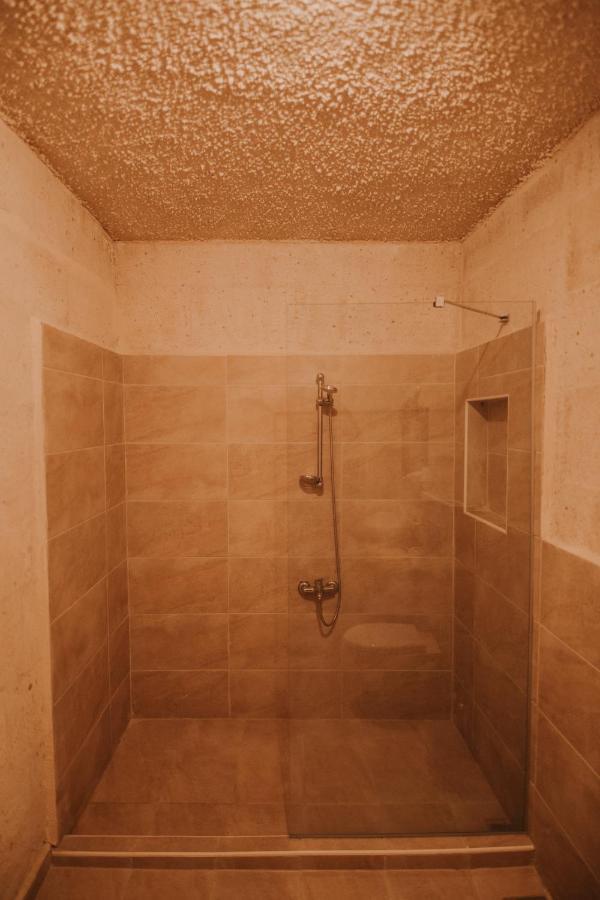 נבשהיר Cappadocia Eagle Cave Inn מראה חיצוני תמונה